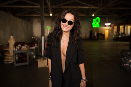 Alexandra Tyler_BTS (19).jpg