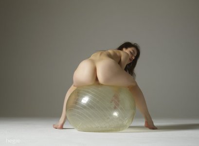 0002-04 thefappeningblog.com.jpg