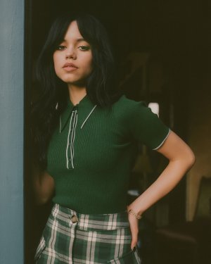 Jenna Ortega (7).jpg