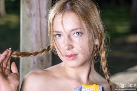 0004-20 thefappeningblog.com.jpg