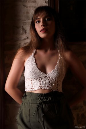 0002-01 thefappeningblog.com.jpg