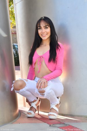 0004-09 thefappeningblog.com.jpg