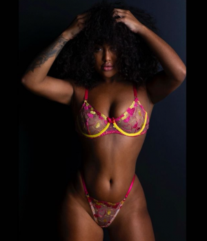 Screenshot 2022-02-16 00.00.12.png