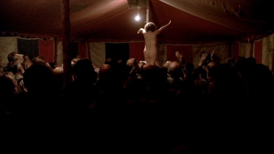 Amanda Aday - Carnivale S01E05 HDTV 1080p.mp4_snapshot_00.32.097.jpg