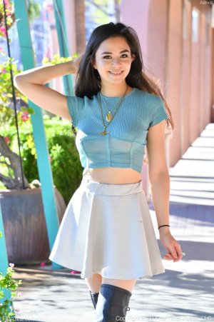 0005-04 thefappeningblog.com.jpg