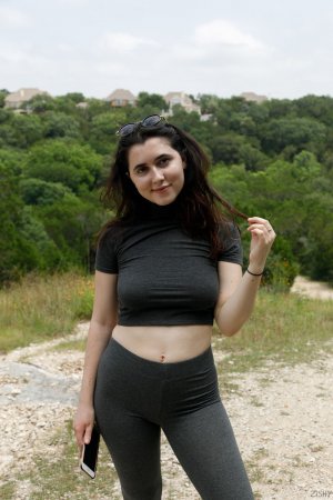 0001-05 thefappeningblog.com.jpg