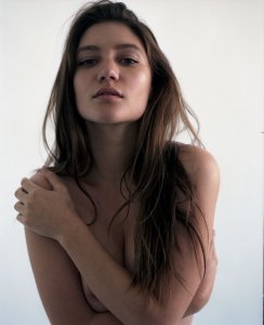 Elizabeth Elam Sexy and Topless 14.jpg