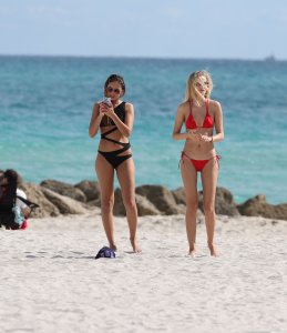 Xenia Micsanschi Sexy 7.jpg