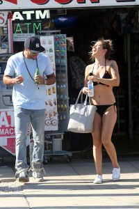 Katie Waissel Sexy 14.jpg