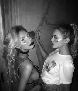 Sahara Ray Sexy & Topless 8.jpg