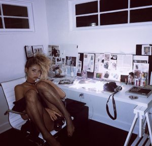 Sahara Ray Sexy & Topless 10.jpg