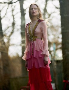 Lina Spangenberg See Through.jpg