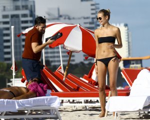 Natasha Poly Sexy 18.jpg