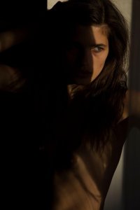 Julia Van Os Nude 2.jpg