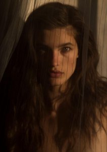 Julia Van Os Nude 1.jpg