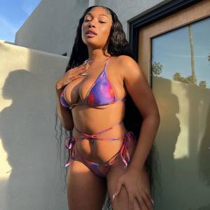 megan-thee-stallion_thefappeningblog.com_0016.jpg