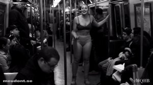 Iskra Lawrence Sexy 10.jpg