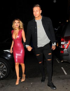 Olivia Buckland Sexy 3.jpg