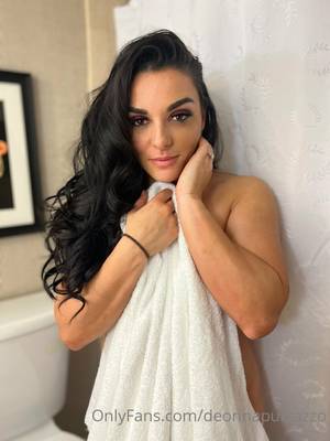 deonna-purrazzo_thefappeningblog.com_0017.jpg