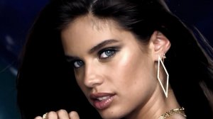 Sara Sampaio Sexy 2.jpg