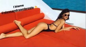 Alessandra Ambrosio Sexy 20.jpg