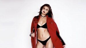 Taylor Hill Sexy 9.jpg