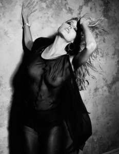 Estella Warren See Through & Sexy thefappening.so 7.jpg