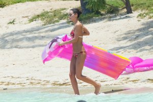 Lily Fortescue Sexy and Topless 24.jpg