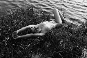 Ali Michael Naked 01.jpg