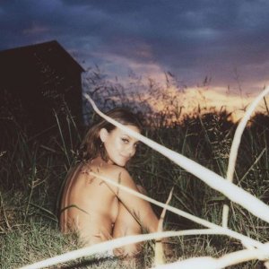 Nathalie Kelley Nude.jpg