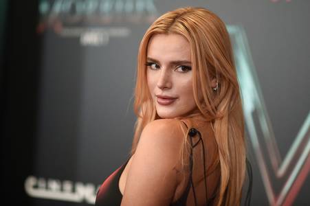 bella-thorne_thefappeningblog.com_0011.jpg