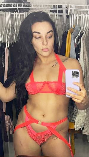 deonna-purrazzo_thefappeningblog.com_0004.jpg