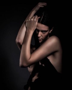 Amber Flowers Nude Sexy 21 thefappening.so.jpg