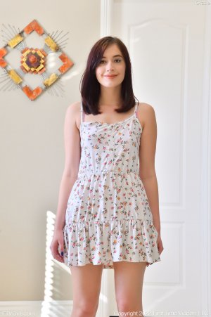 0005-01 thefappeningblog.com.jpg