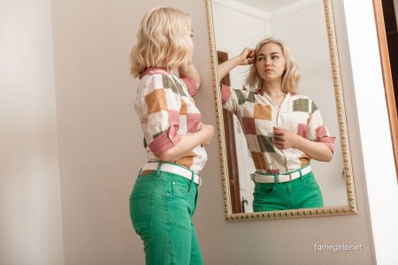 0086-01 thefappeningblog.com.jpg