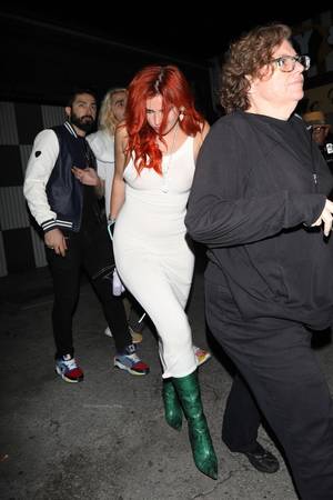 bella-thorne_thefappeningblog.com_0007.jpg