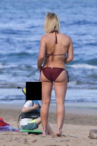 Hilary Duff  Sexy thefappening.so 4.jpg