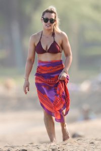 Hilary Duff  Sexy thefappening.so 16.jpg