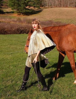 Taylor Swift Girlfriend Magazine (5).jpg