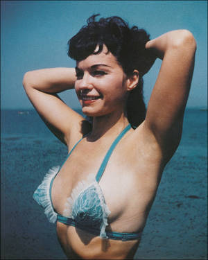 bettie-page_thefappeningblog.com_0001.jpg