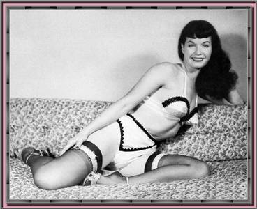 bettie-page_thefappeningblog.com_0003.jpg