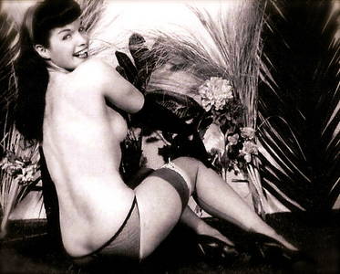 bettie-page_thefappeningblog.com_0007.jpg