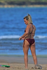 Hilary Duff  Sexy thefappening.so 57.jpg