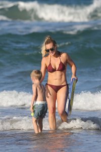 Hilary Duff  Sexy thefappening.so 81.jpg