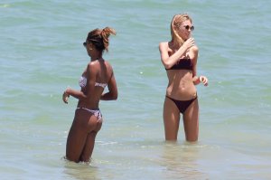 Romee Strijd, Jasmine Tookes & Lais Ribeiro Sexy thefappening.so 26.jpg