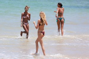Romee Strijd, Jasmine Tookes & Lais Ribeiro Sexy thefappening.so 22.jpg