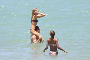 Romee Strijd, Jasmine Tookes & Lais Ribeiro Sexy thefappening.so 87.jpg