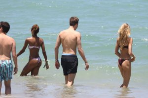 Romee Strijd, Jasmine Tookes & Lais Ribeiro Sexy thefappening.so 121.jpg