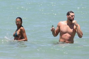 Romee Strijd, Jasmine Tookes & Lais Ribeiro Sexy thefappening.so 131.jpg