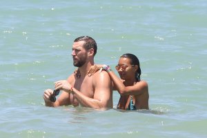 Romee Strijd, Jasmine Tookes & Lais Ribeiro Sexy thefappening.so 133.jpg